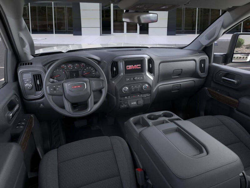 2025 GMC Sierra 2500HD