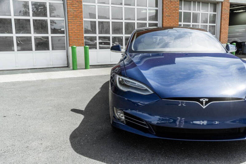 2020 Tesla Model S
