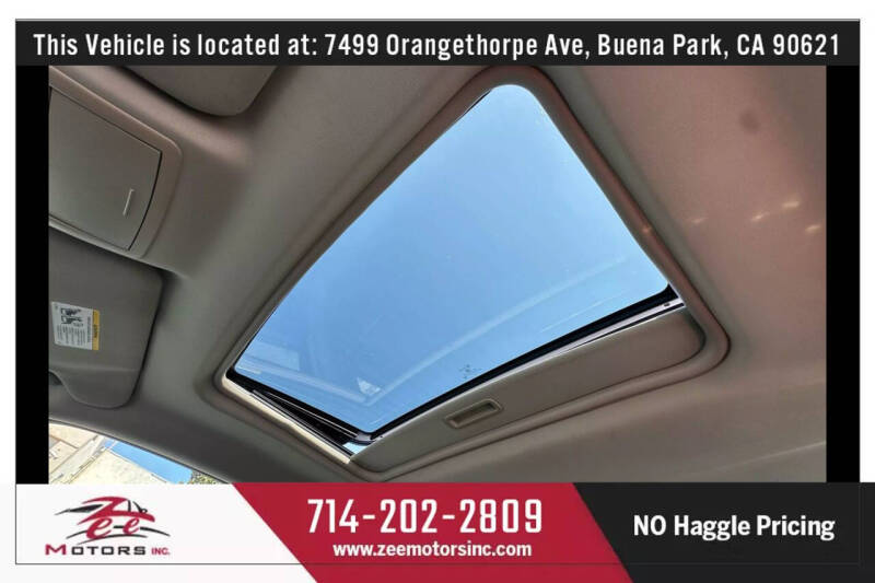 2005 Chrysler 300 SRT-8