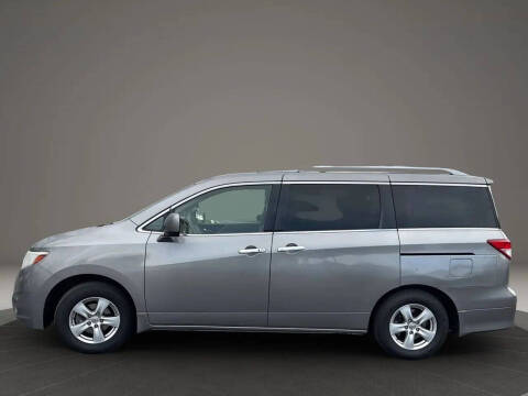 2012 Nissan Quest