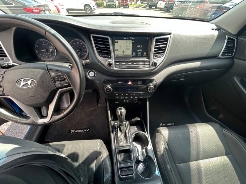 2017 Hyundai Tucson SE