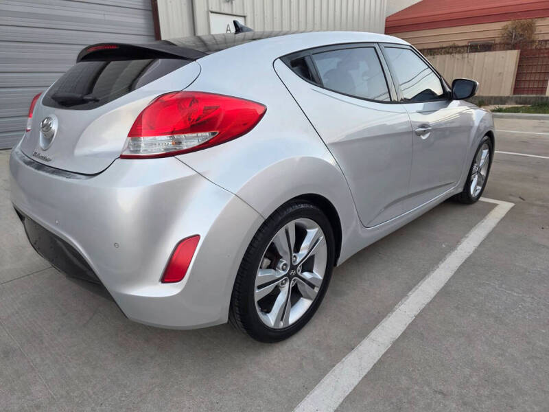 2016 Hyundai Veloster