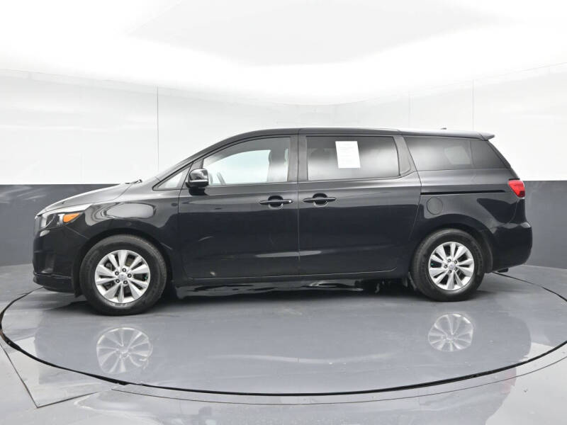 2017 Kia Sedona LX