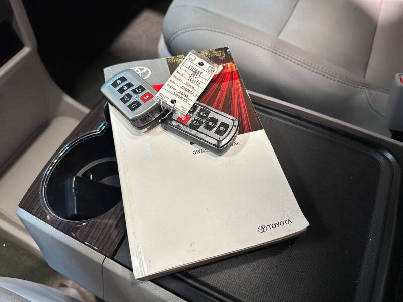 2017 Toyota Sienna