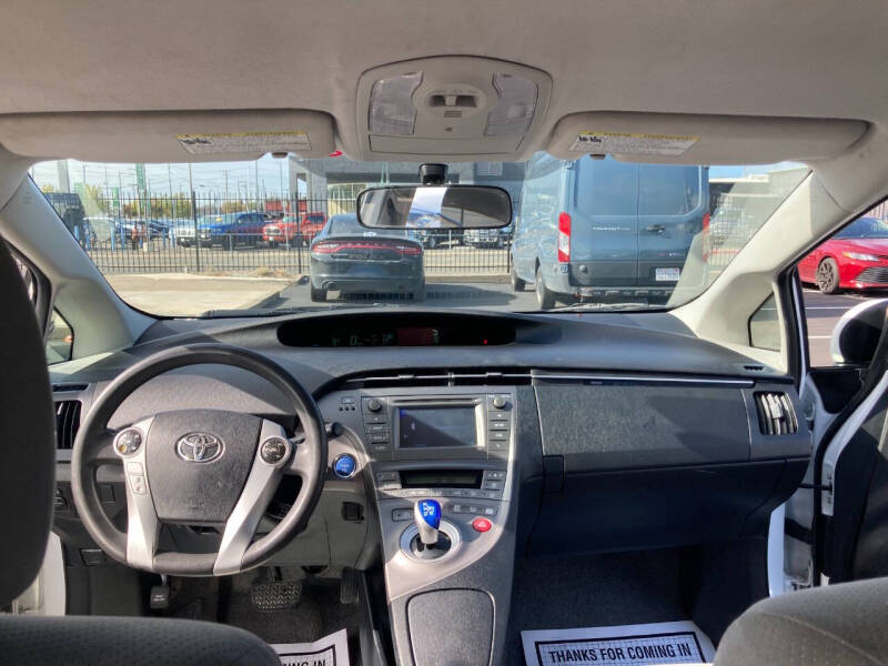 2013 Toyota Prius Two