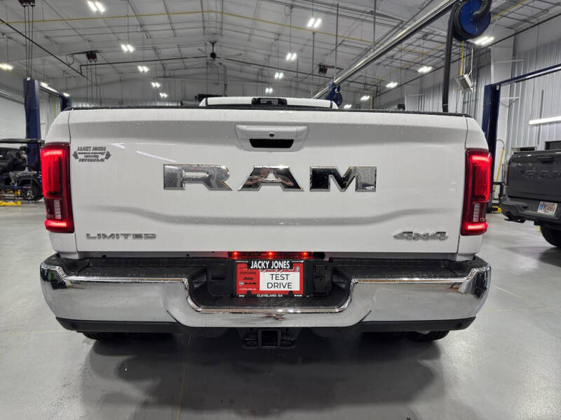 2025 RAM 3500 Limited