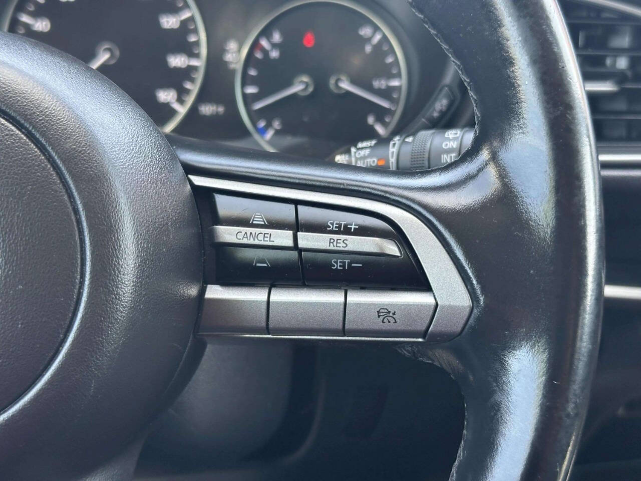 MazdaCX-3026