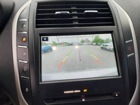 2016 Lincoln MKC Select
