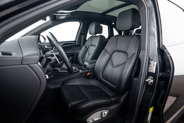 2023 Porsche Macan