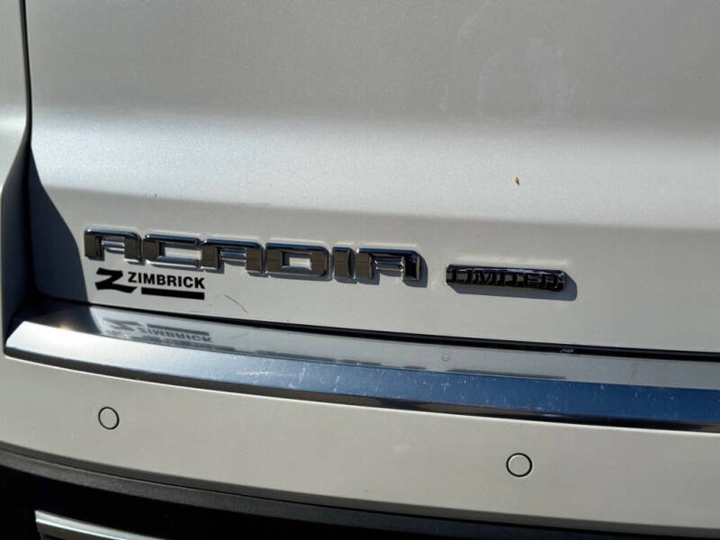 2017 GMC Acadia Limited