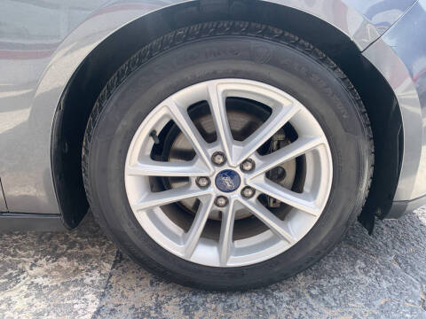 2017 Ford Focus SE