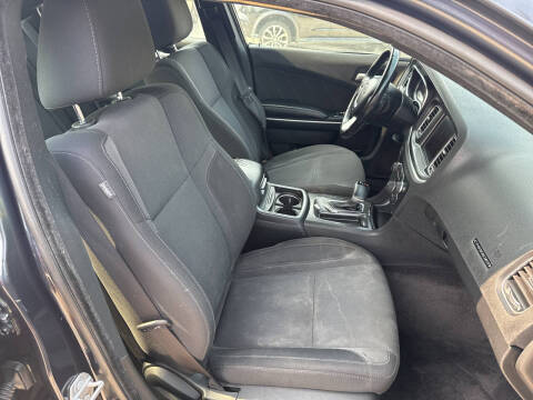 2016 Dodge Charger SXT