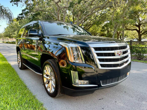 2018 Cadillac Escalade Luxury
