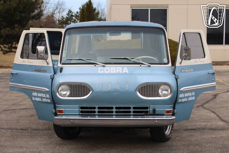1967 Ford E-150