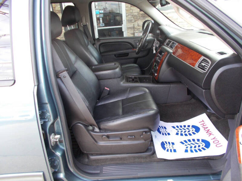 2012 Chevrolet Avalanche LT