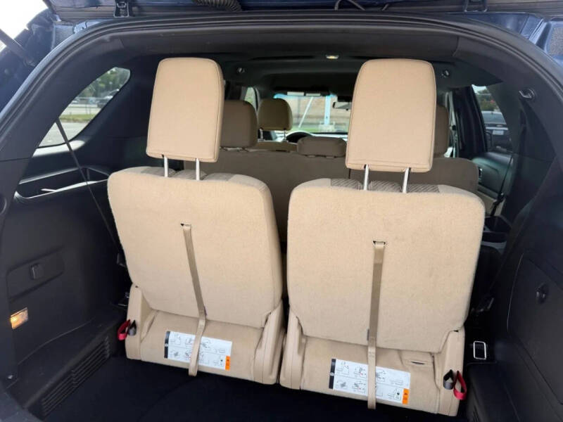 2016 Ford Explorer