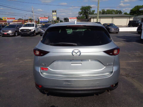 2017 Mazda CX-5 Sport