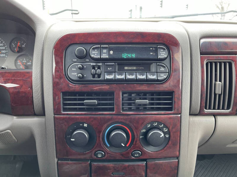2000 Jeep Grand Cherokee Laredo