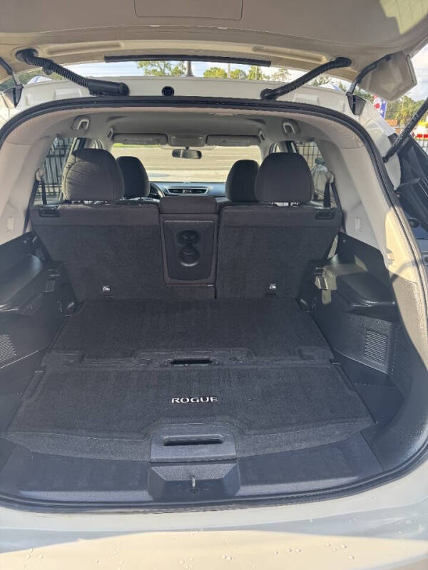 2015 Nissan Rogue SV