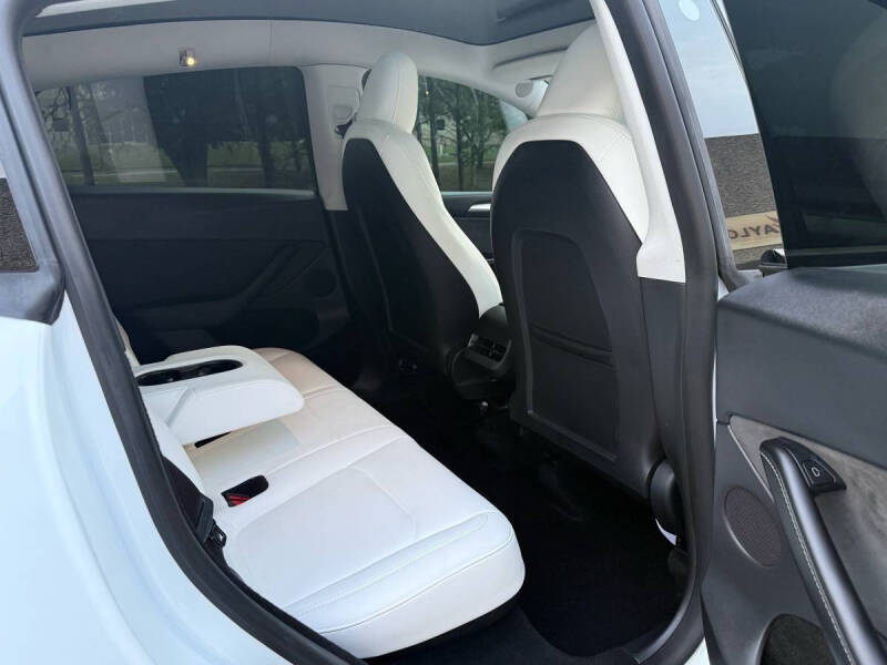 2023 Tesla Model Y Long Range