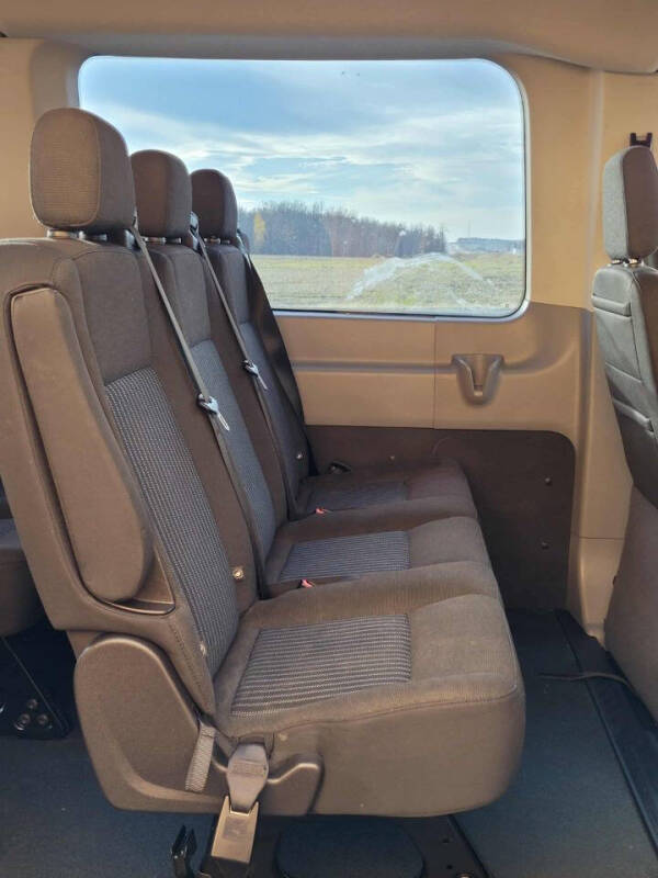 2017 Ford Transit 350 XLT