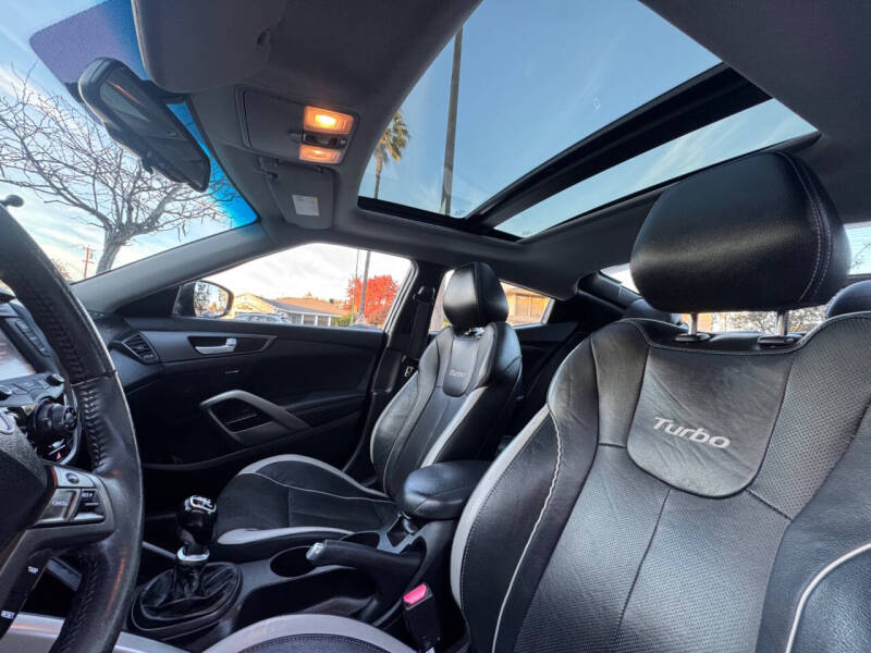 2013 Hyundai Veloster Turbo