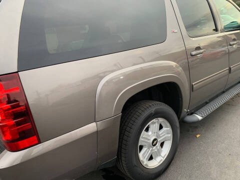 2013 Chevrolet Suburban LT