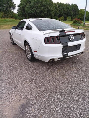 2014 Ford Mustang V6