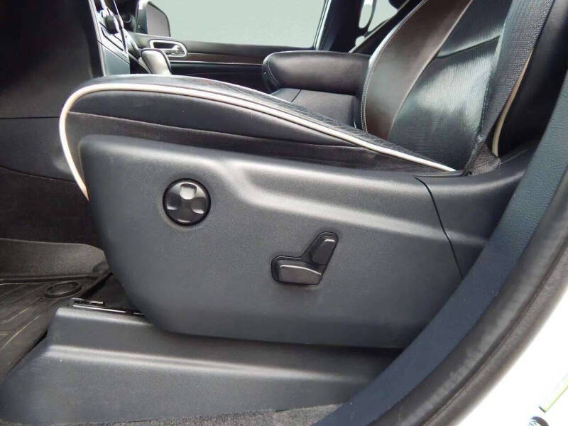 2016 Jeep Grand Cherokee Overland