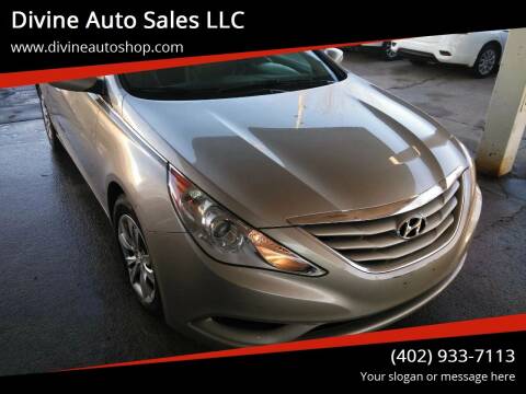 2011 Hyundai Sonata for sale at Divine Auto Sales LLC in Omaha NE