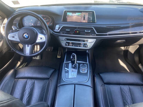 2022 BMW 7 Series 750i xDrive