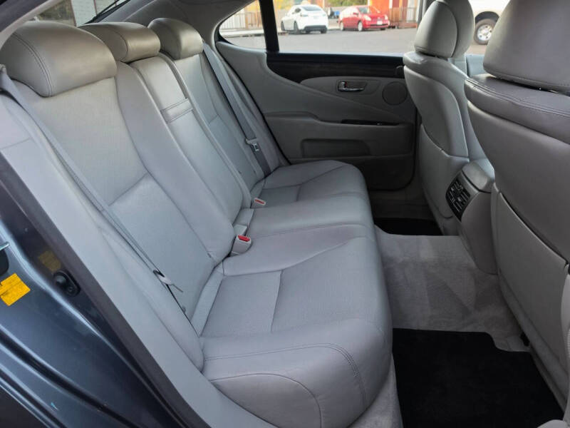 2012 Lexus LS 460