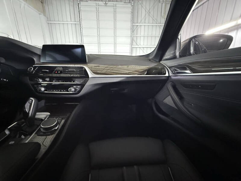 2020 BMW 5 Series M550i xDrive