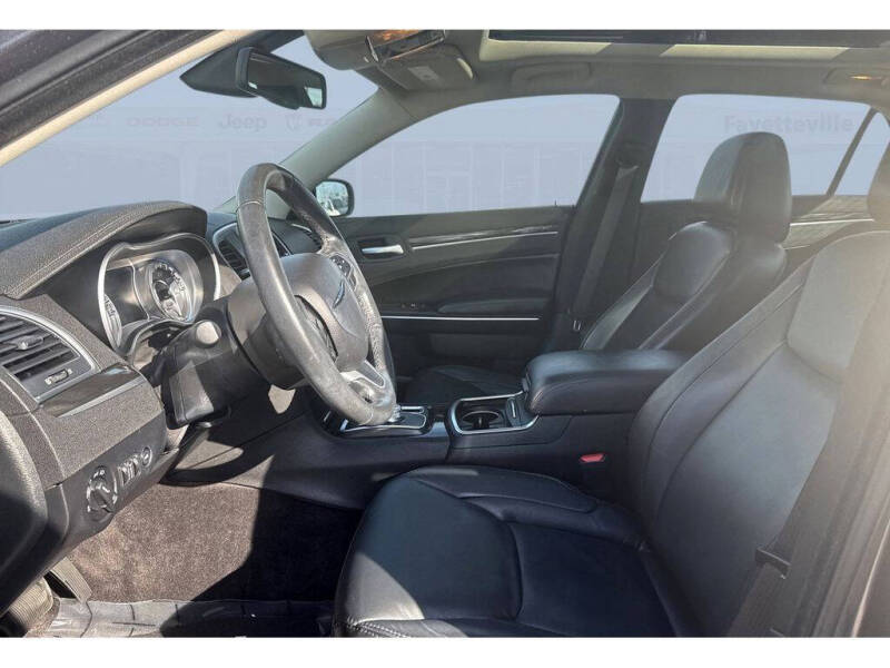 2018 Chrysler 300 Touring L