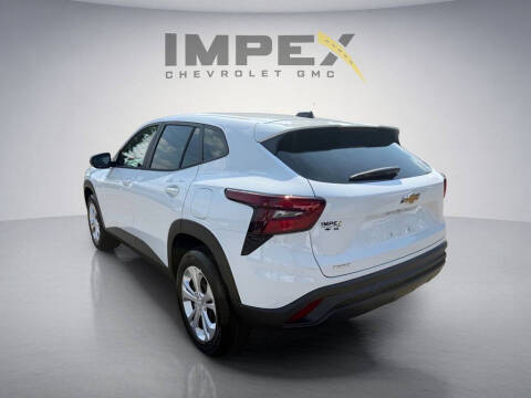 2026 Chevrolet Trax LS