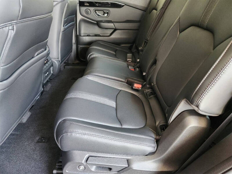 2025 Honda Pilot Touring