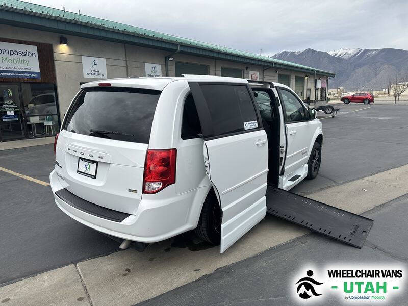 2015 Dodge Grand Caravan SE