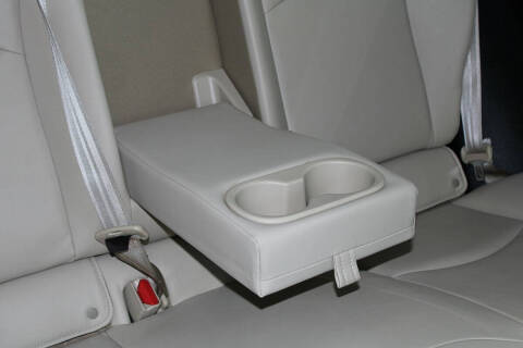 2019 Toyota Prius XLE AWD-e