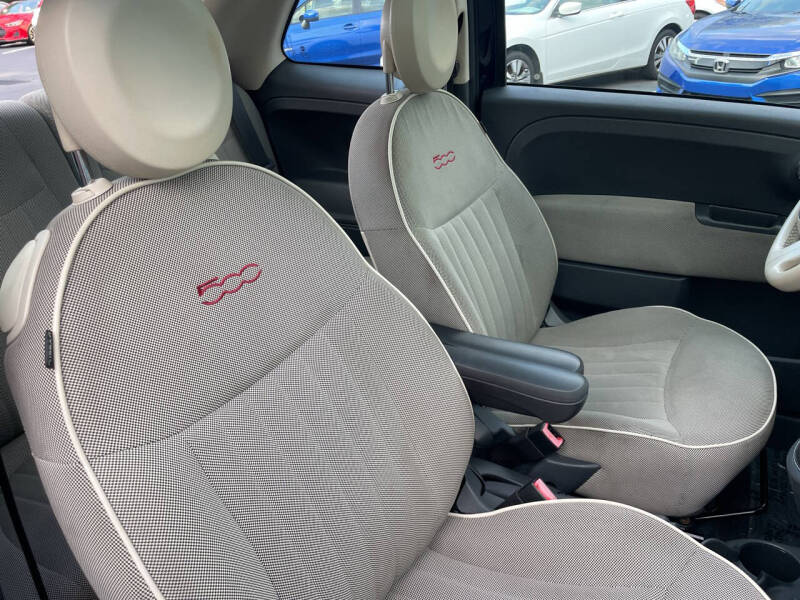 2015 FIAT 500 Lounge