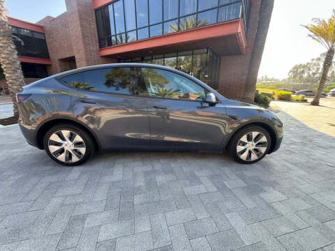 2024 Tesla Model Y Long Range