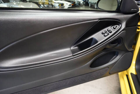 2003 Ford Mustang Mach 1 Premium