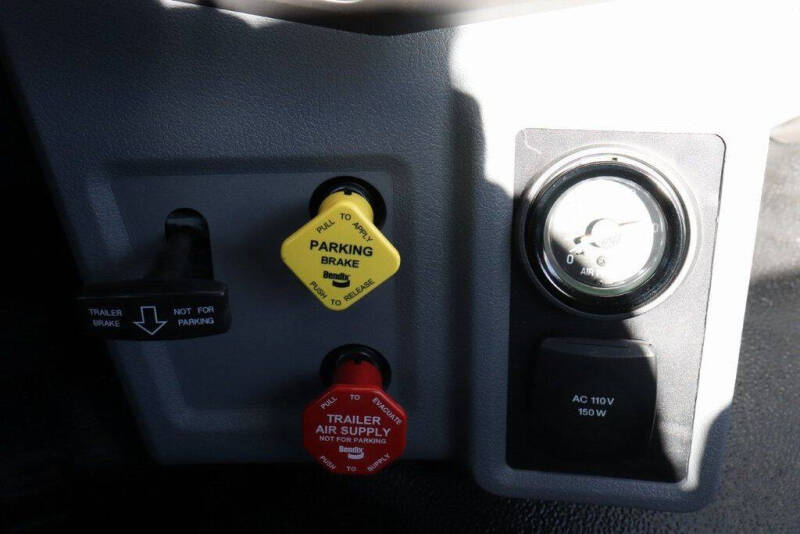 2025 Ford F-750 Super Duty