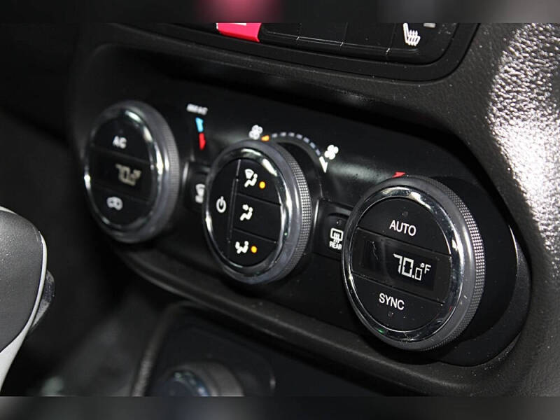 2016 Jeep Renegade Justice Edition