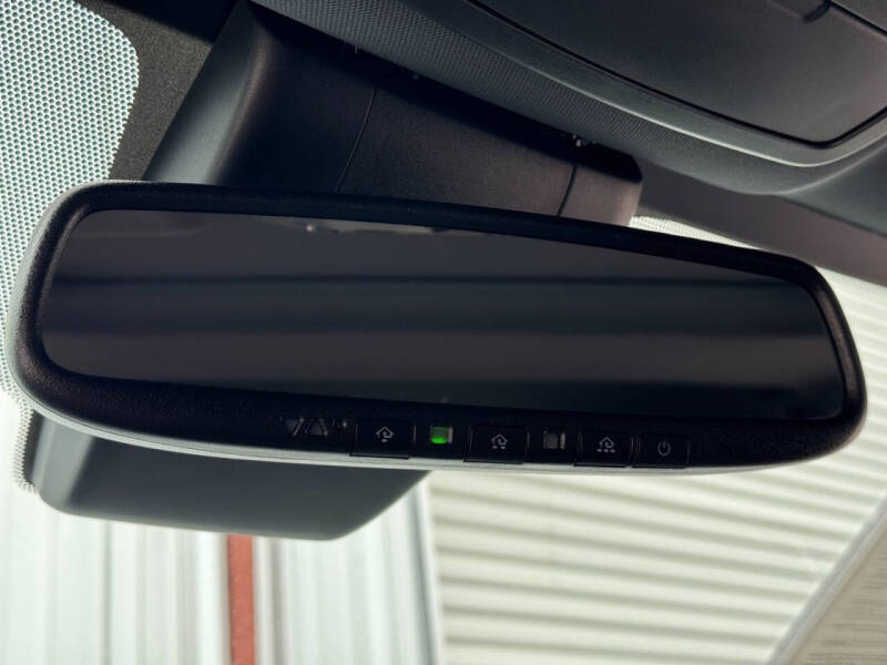 2024 Toyota Sienna XSE 7-Passenger