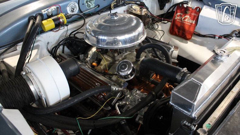 1954 Ford Crestline