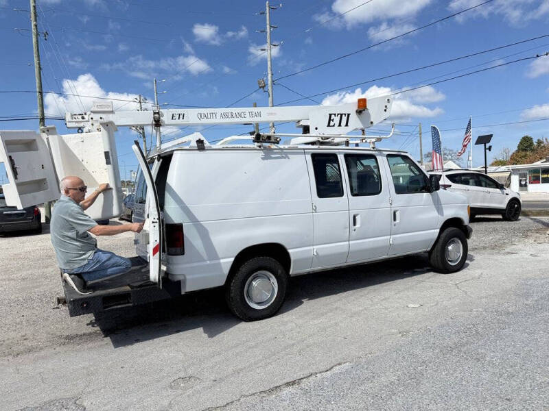 2006 Ford E-Series E-350 SD