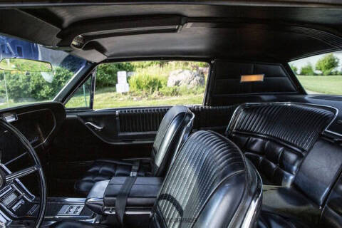 1966 Ford Thunderbird