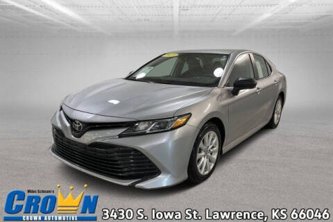 2019 Toyota Camry for sale at Crown Automotive of Lawrence Kansas in Lawrence KS