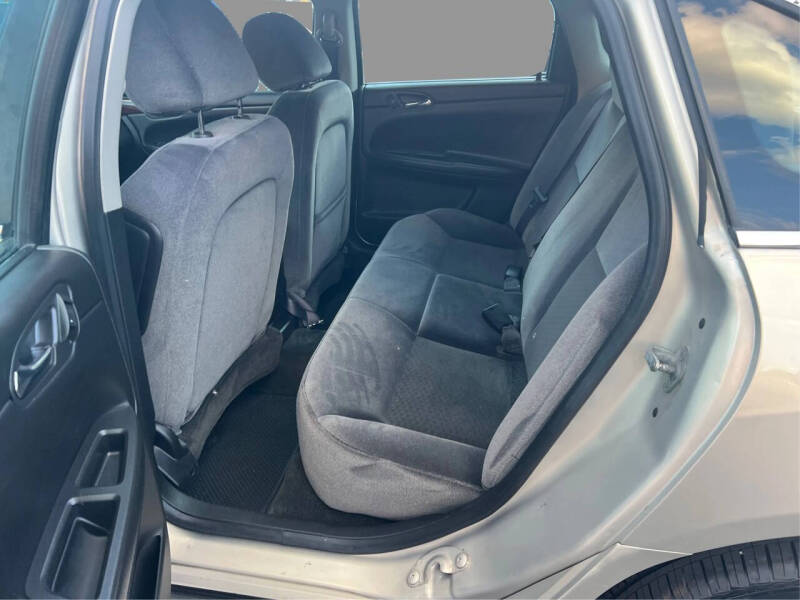 2011 Chevrolet Impala LT