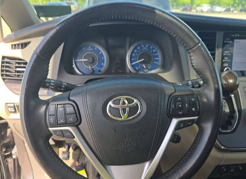 2018 Toyota Sienna